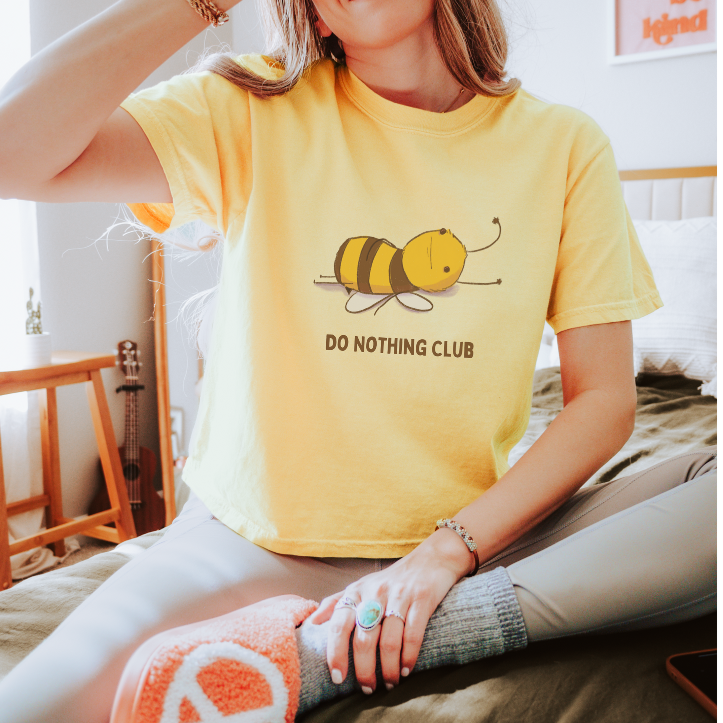 Do Nothing Club Cropped Tee